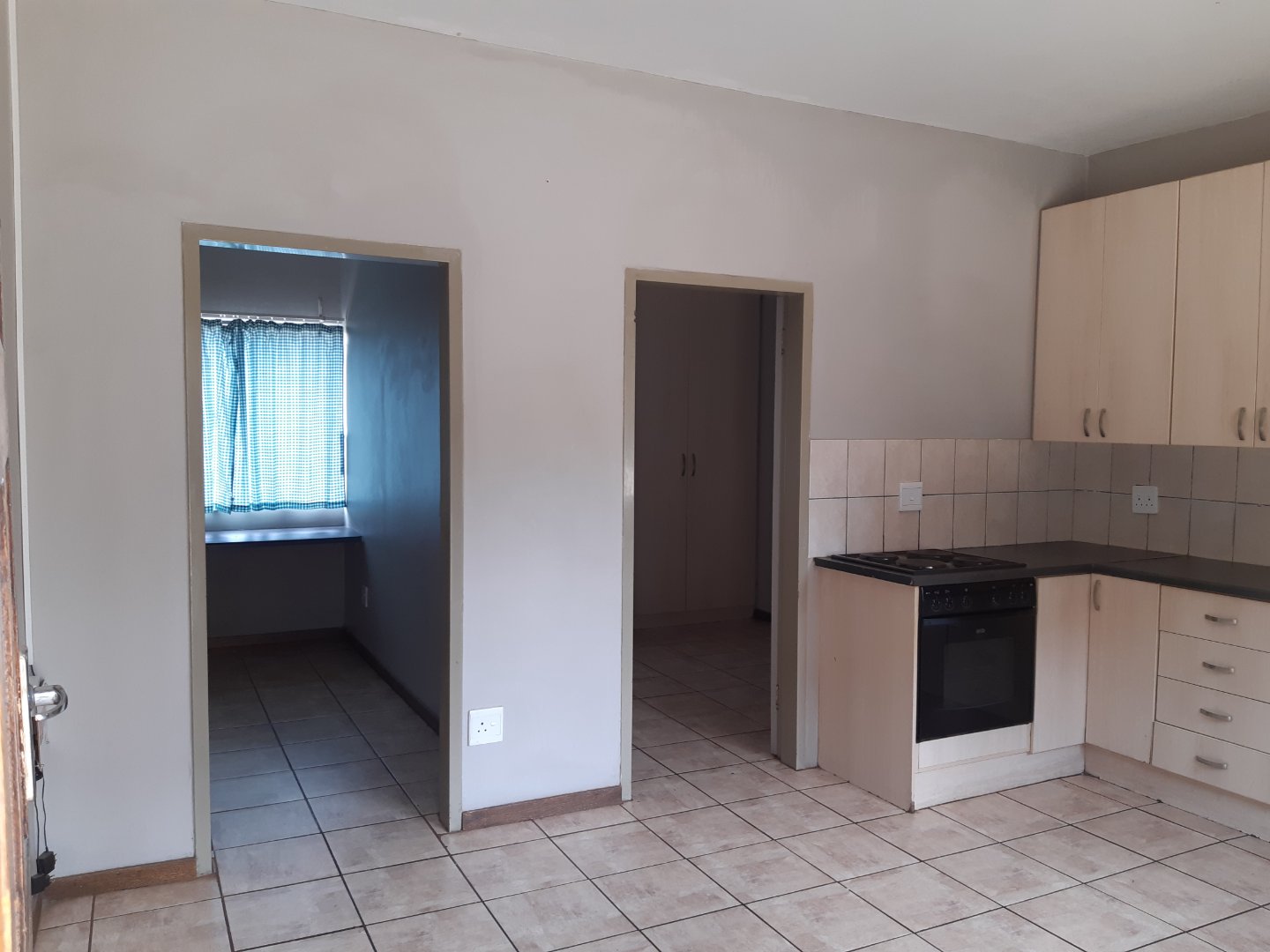 To Let 2 Bedroom Property for Rent in Die Bult North West